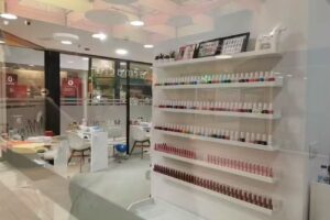 Miss Beauty Carrefour Campanar | Uñas & Pestañas