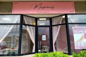 Monykabeauty Studio Artist