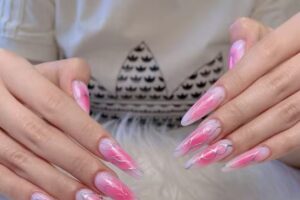 NAILS 26