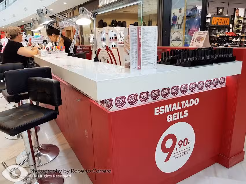 Nails Factory Alcal&aacute; Magna