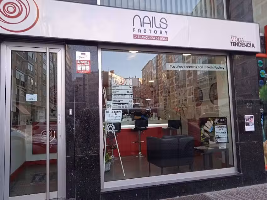 Nails Factory Burgos Gamonal