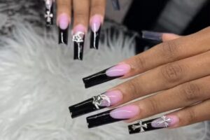 Nails House