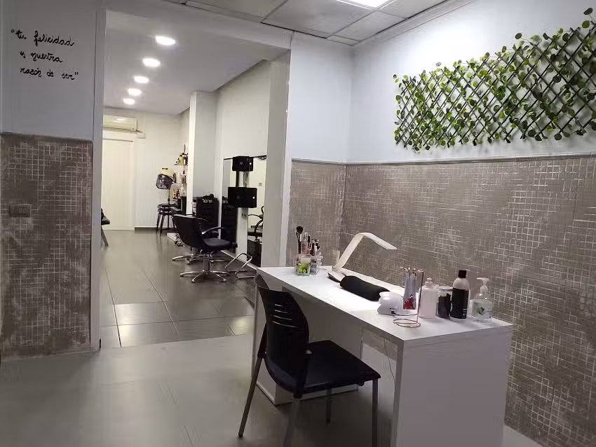 NC belleza peluquer&iacute;a y est&eacute;tica en Burriana