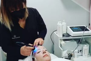Nuria. Est&eacute;tica y maquillaje profesional.