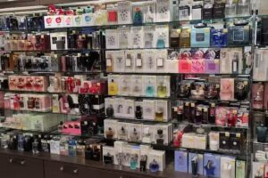 Paco Perfumer&iacute;as &ndash; Puerto de Sagunto