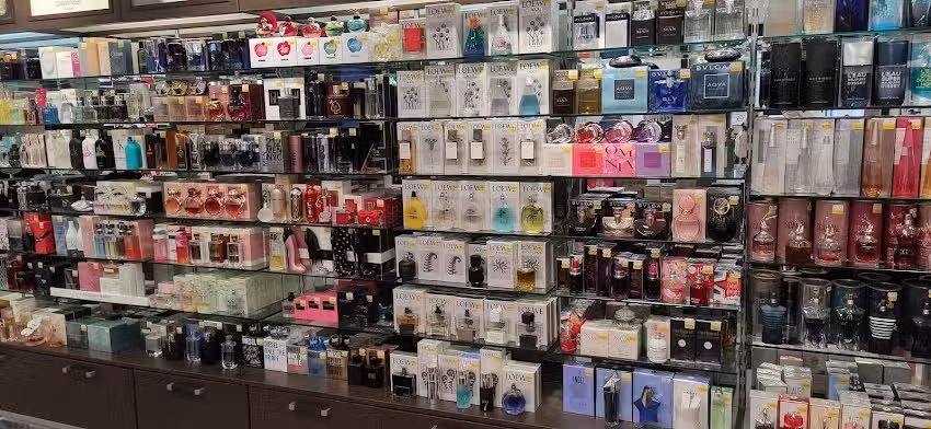 Paco Perfumer&iacute;as &ndash; Puerto de Sagunto