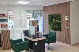 Paloma Lady Jeane Peluquer&iacute;a y Est&eacute;tica Avanzada