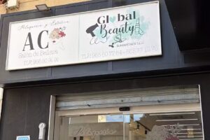 Peluquer&iacute;a &Aacute;frica Caravaca