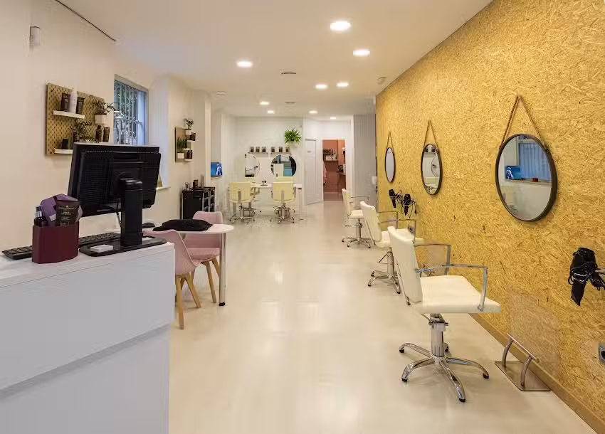 Peluquer&iacute;a Alma Y Estilo