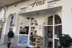 Peluquer&iacute;a, Est&eacute;tica y Barber&iacute;a FINA