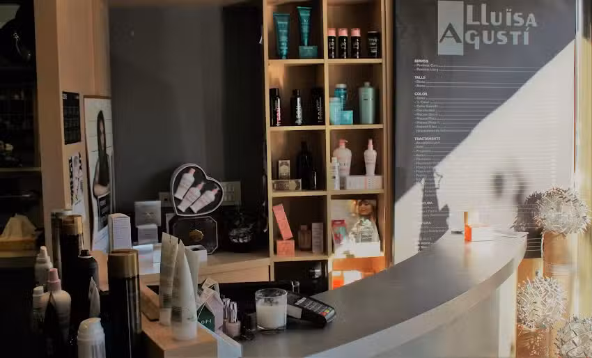 Peluquer&iacute;a Llu&iuml;sa Agust&iacute;