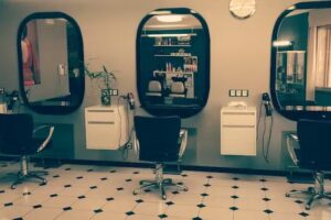 Peluquer&iacute;a Lourdes Roberto Baamonde