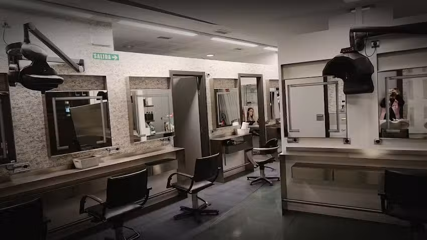 Peluquer&iacute;a Luc&iacute;a Zabala Ileapaindegia