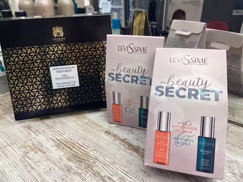 PELUQUER&Iacute;A MAYTE ESTILISTA.