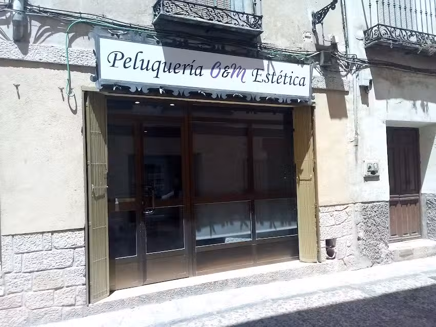 Peluquer&iacute;a O&M Est&eacute;tica