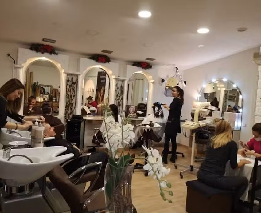 Peluquer&iacute;a Patios