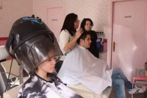 Peluqueria Peque&ntilde;ita