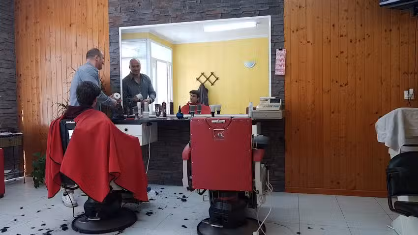 Peluquer&iacute;a Ricardo
