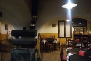 PELUQUERIA UNISEX Y COMPLEMENTOS MARI CARMEN