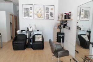 Peluqueria y belleza Be Happy