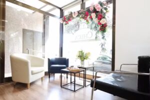 Peluquería y Estética Checa P