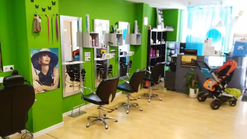 Peluquer&iacute;a y Est&eacute;tica Enigma