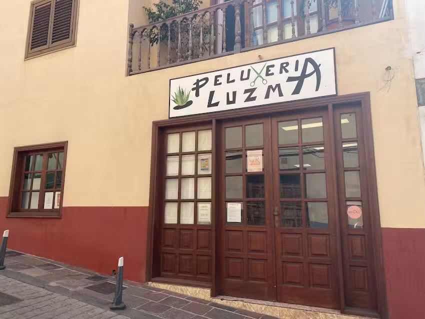 Peluquer&iacute;a y Est&eacute;tica Luzma