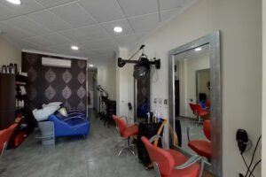 Peluquería y Estética Maheva