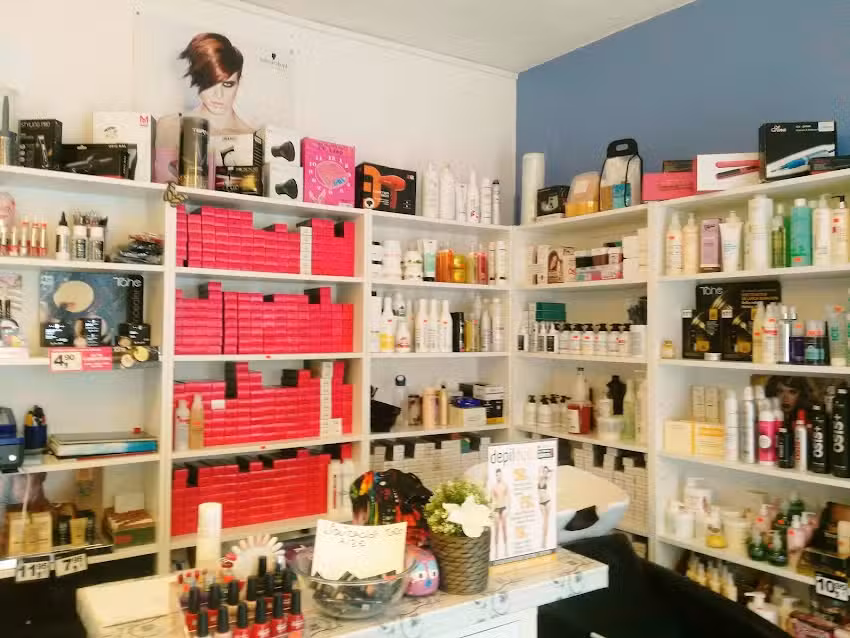 Peluqueria y Est&eacute;tica Moncada