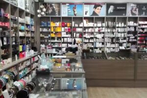 Perfumer&iacute;a Royal