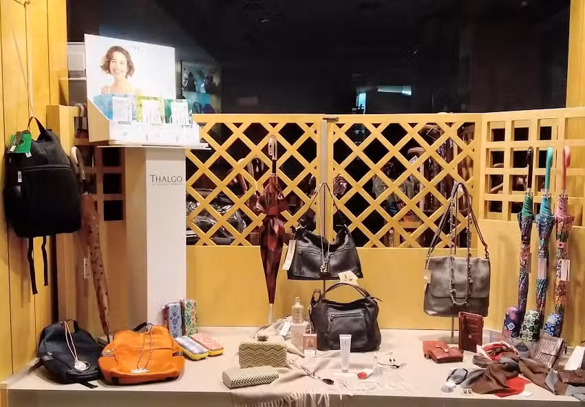 Perfumer&iacute;a Zarraoa Lurrindegia