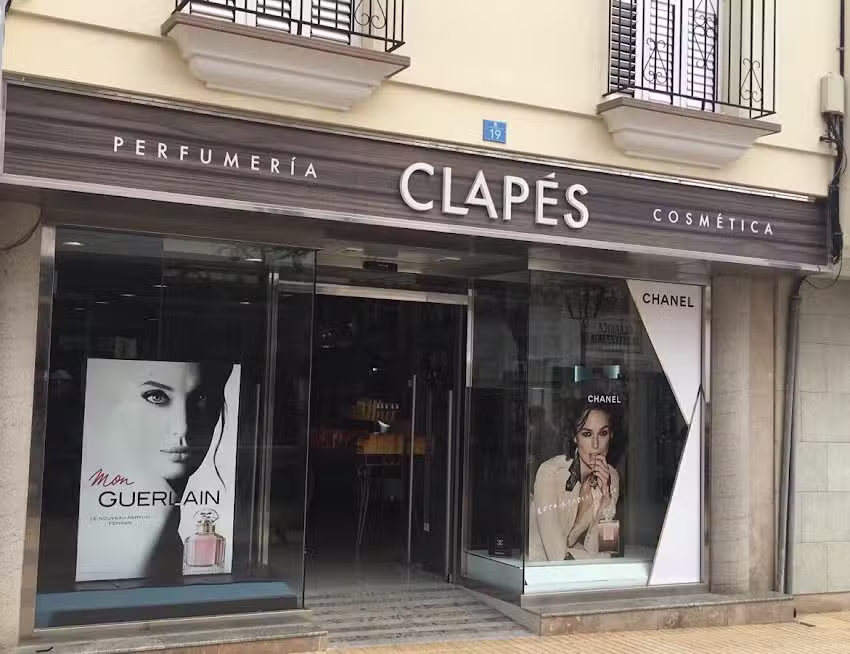 Perfumer&iacute;as Clap&eacute;s