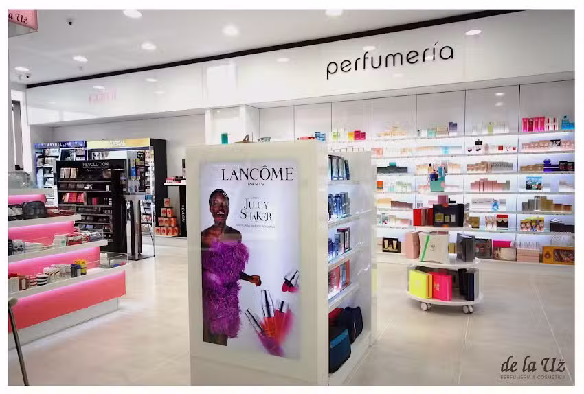 Perfumer&iacute;as de la Uz &ndash; Pola de Siero &ndash;