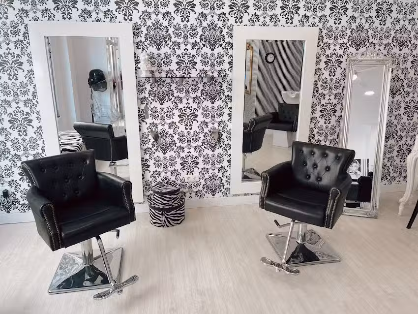 Ramon y Petri Peluquer&iacute;a Oropesa (Playa la concha)