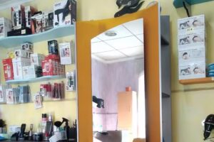 Ra&uacute;l peluqueros