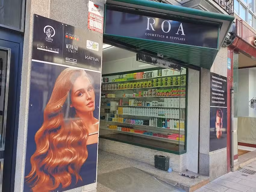 Roa Cosmetics & Supplies