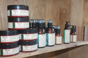 Rojo Scarlatta Espacio de Belleza