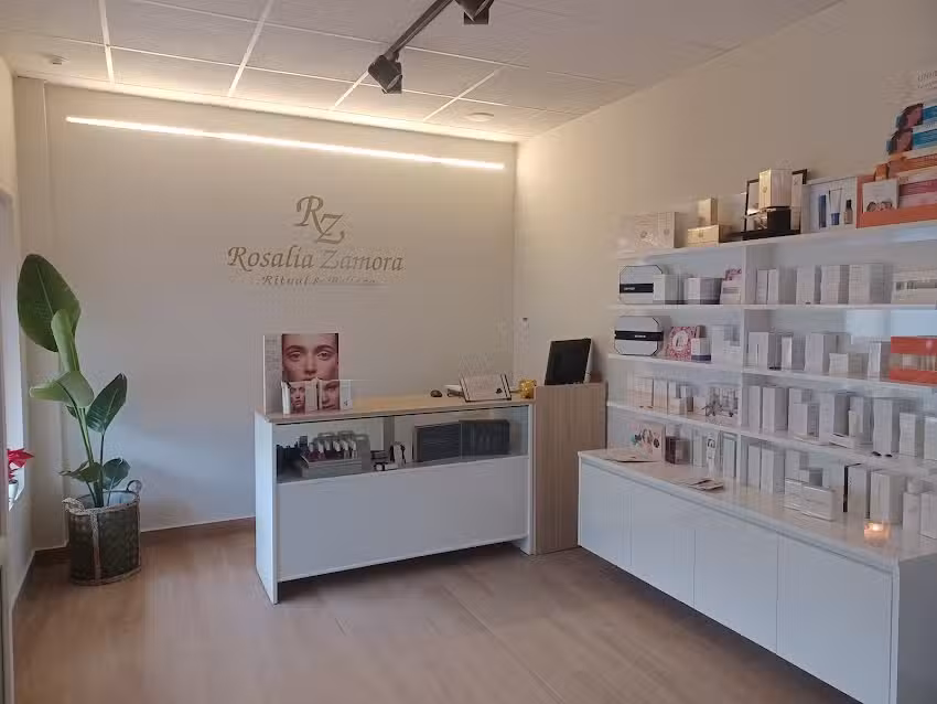 Rosal&iacute;a Zamora Garc&iacute;a