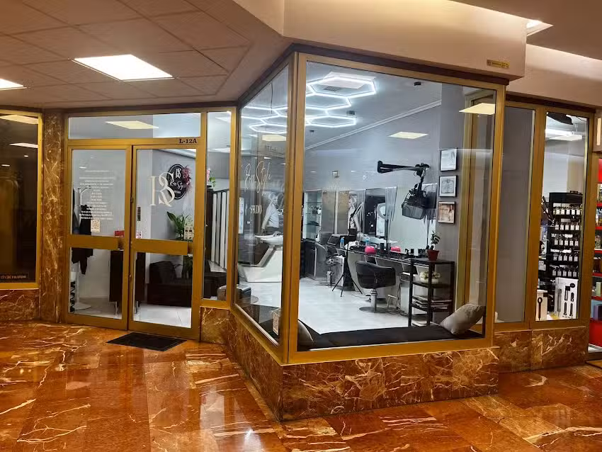 Ross Style Studios &middot; Belleza & Estilo Ourense &middot; Peluquer&iacute;a y Barber&iacute;a