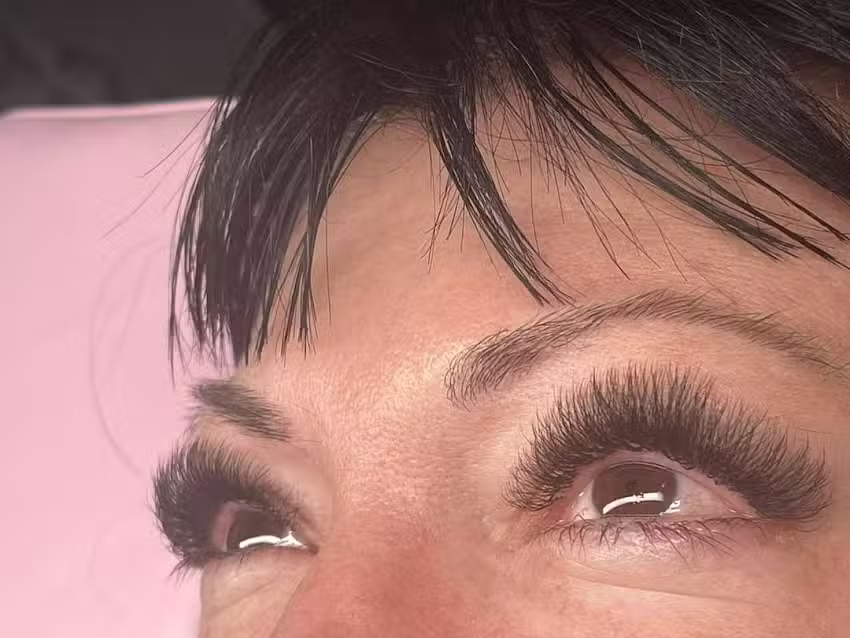 Roxy Beauty Palafrugell Pesta&ntilde;as i Cejas