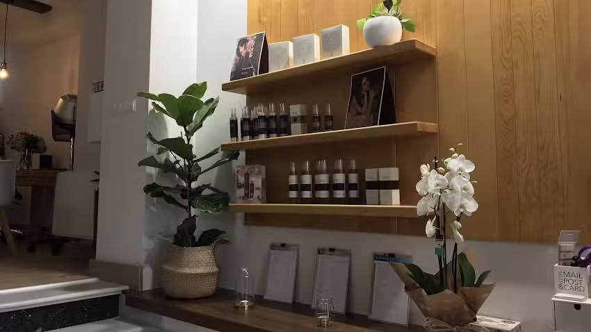 Sal&oacute;n Amel&iacute;s Peluquer&iacute;a Saludable &laquo;Secretos del Agua&raquo;