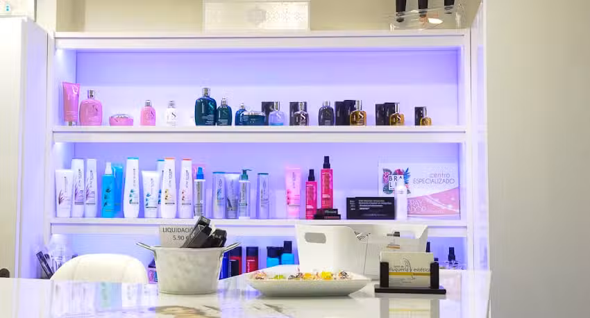 Sal&oacute;n Bella Montero Peluquer&iacute;a y Est&eacute;tica natural &ldquo;Secretos del Agua&raquo;