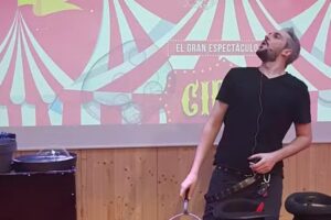 Sal&oacute;n Cultural