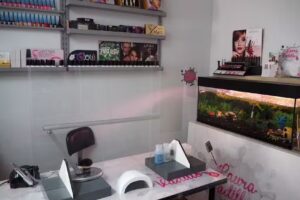 Sal&oacute;n de Belleza Laura Vadillo