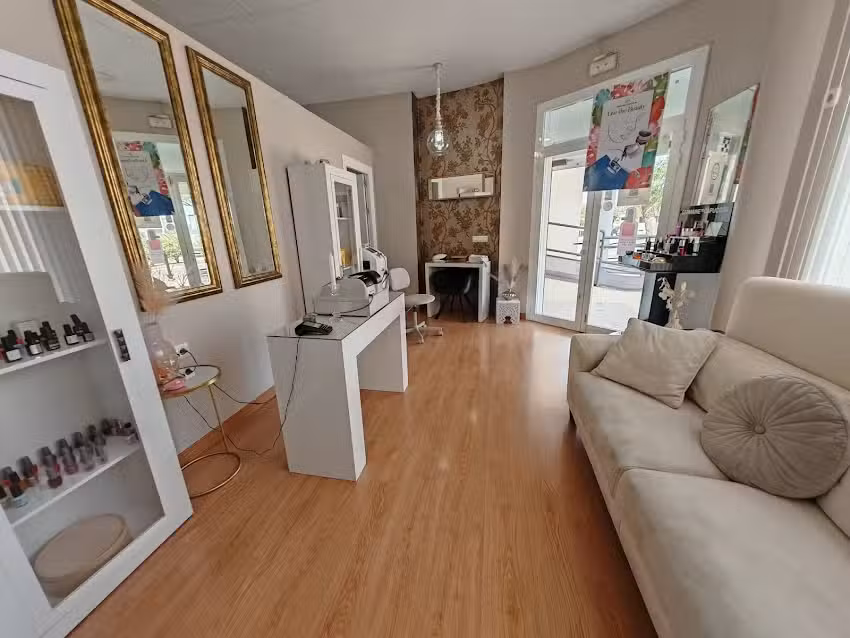 Sal&oacute;n de belleza M&oacute;nica P&eacute;rez