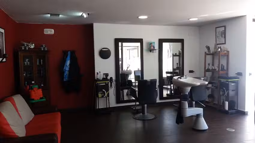 Sal&oacute;n de Belleza Moren@s