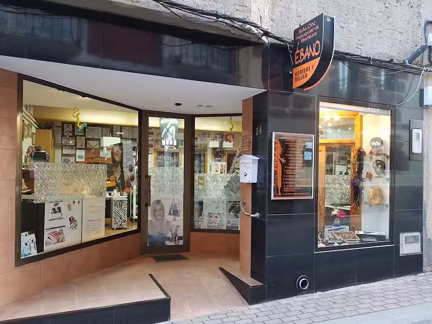 Sal&oacute;n De peluquer&iacute;a Y belleza &Eacute;BANO
