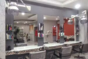 Sal&oacute;n de peluquer&iacute;a y est&eacute;tica Glamour