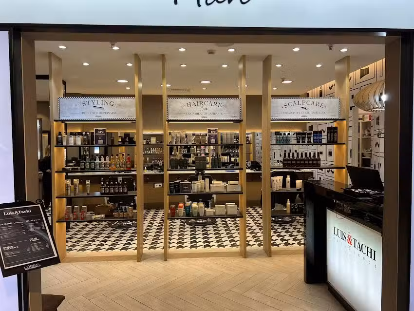 Sal&oacute;n Luis & Tachi &ndash; El Corte Ingles Sanchinarro