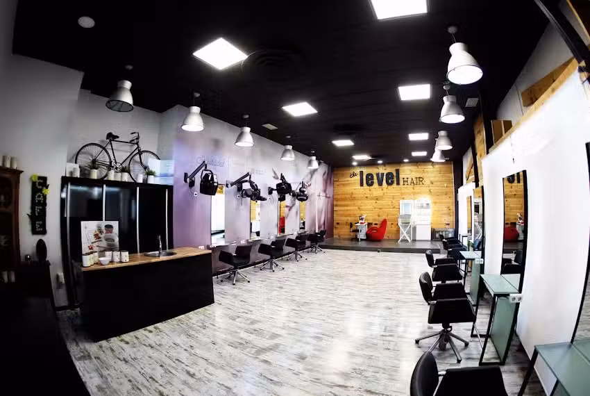 Sal&oacute;n The Level Hair Peluquer&iacute;a y Est&eacute;tica &ldquo;Secretos del Agua&raquo;